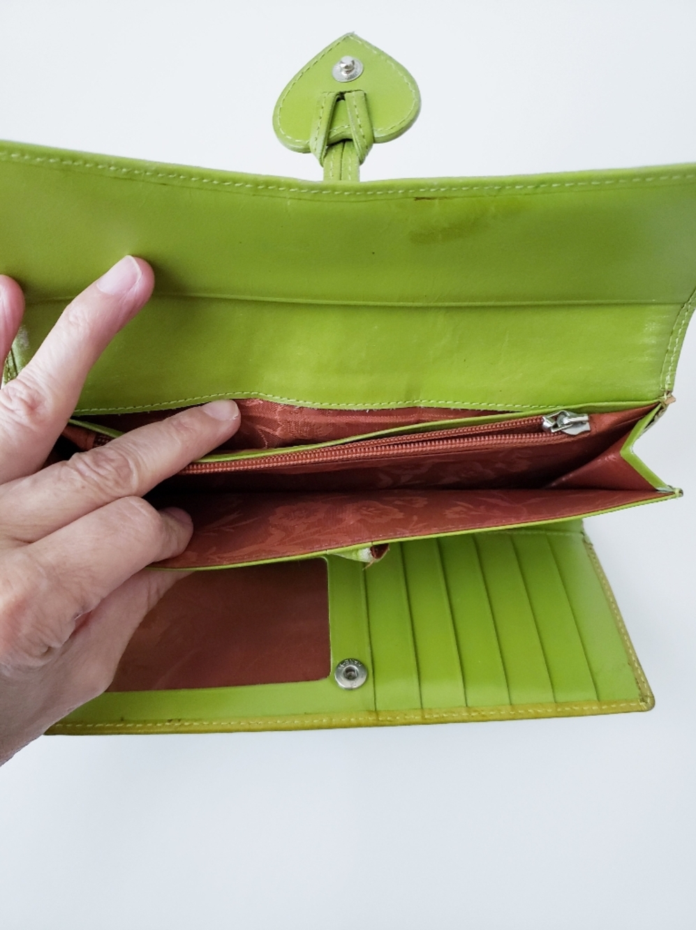 Vintage Green Leather Wallet - Picture 5 of 11